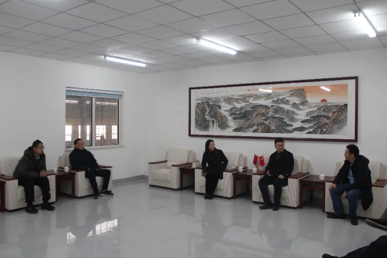 ​Chào mừng phái đoàn của Đại học Kiến trúc Sơn Đông đến thăm nhà máy và tìm hiểu sự hợp tác