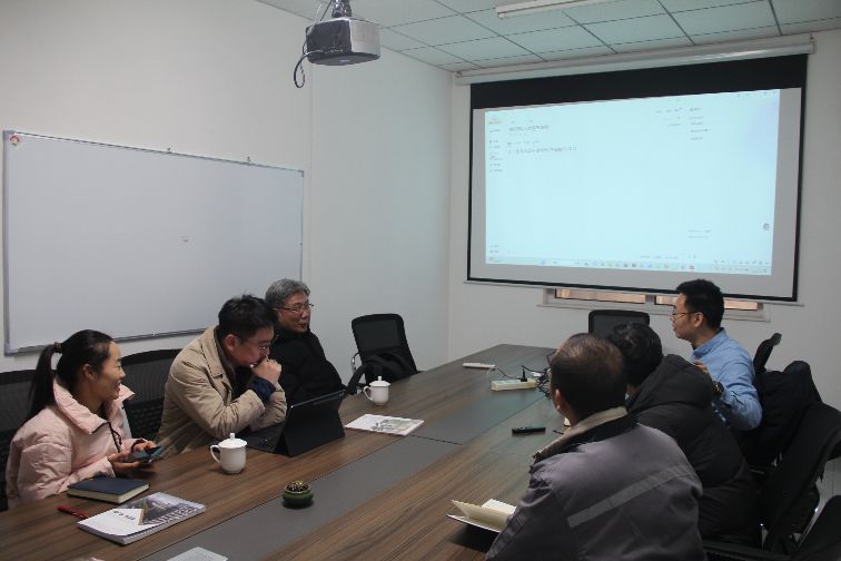 Shandong Lannuo thảo luận về việc khởi xướng dự án Phòng thí nghiệm tiếng ồn và kiểm soát tiếng ồn với Giáo sư KWAK, Moon Kyu, Tiến sĩ và Đại diện Liang Tongho từ Đại học Dongguk, Hàn Quốc Shandong Lannuo thảo luận về việc khởi xướng dự án Phòng thí nghiệm tiếng ồn và kiểm soát tiếng ồn với Giáo sư KWAK, Moon Kyu, Tiến sĩ và Đại diện Liang Tongho từ Đại học Dongguk, Hàn Quốc
